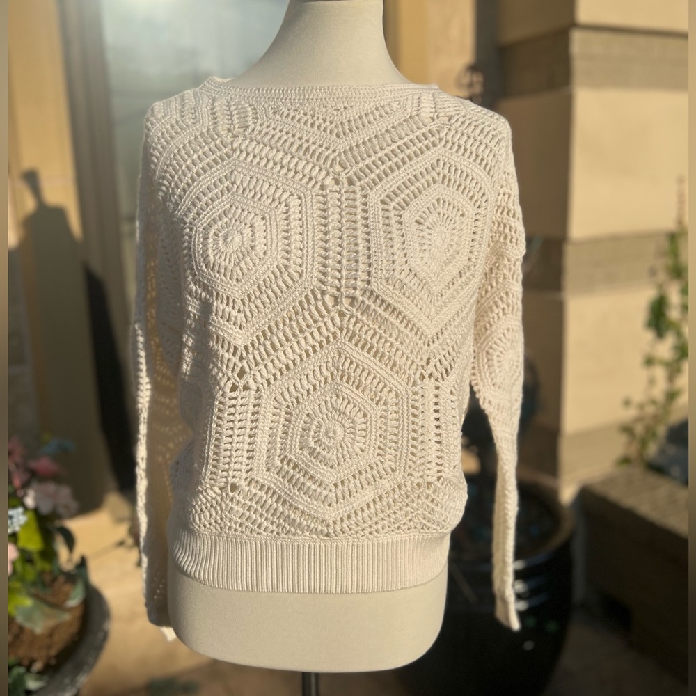 CLOSED white knit sweater size XS